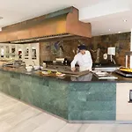Mar & 4* باغيرا