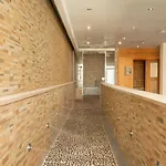 Mar & فندق باغيرا