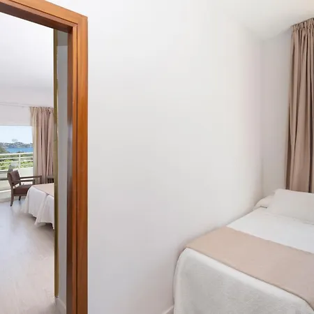 Mar Hotels Paguera & Spa Hotel 4*