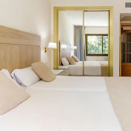 Mar Hotels Paguera & Spa 4*