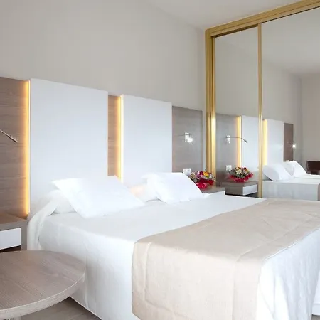 Mar & 4* Peguera